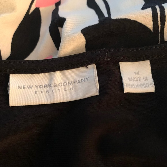 New York & Company Dress - Picture 5 of 9